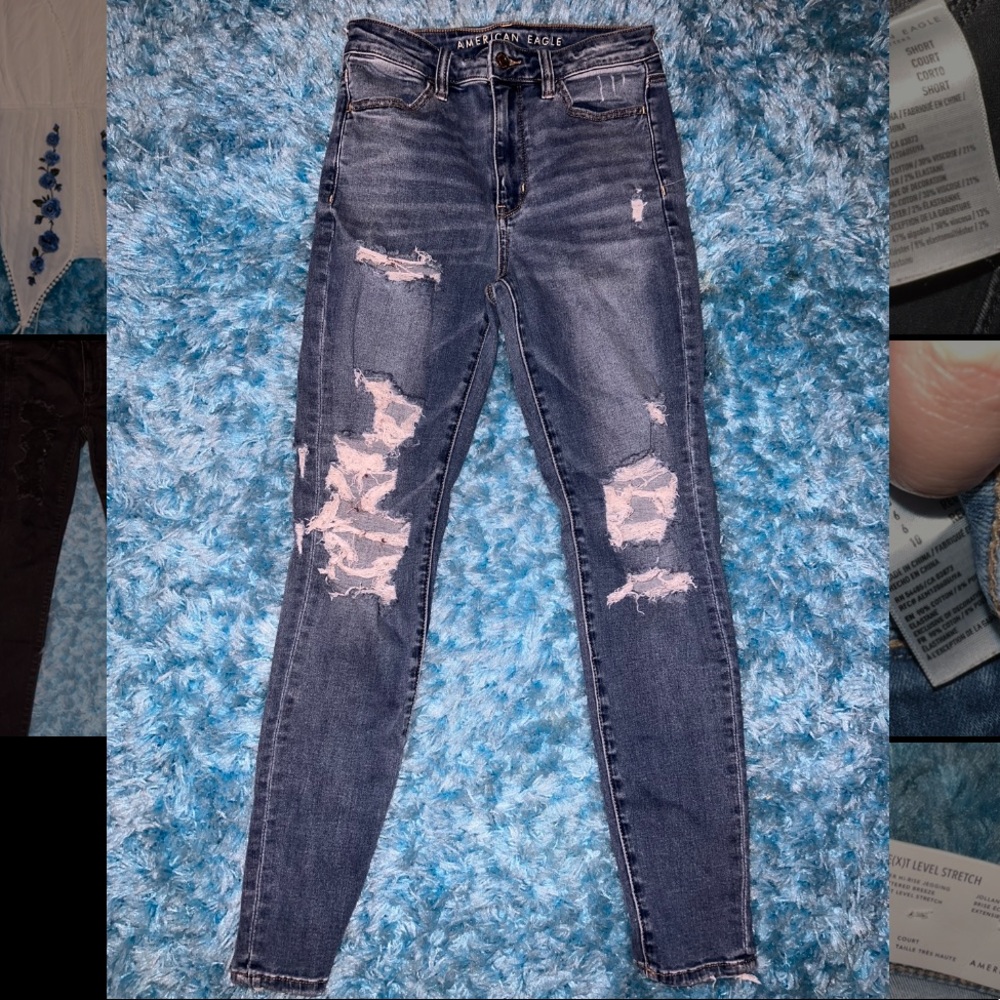 Medium Wash Distressed American Eagle High-Waisted Skinny Jeans